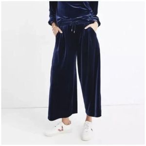 Madewell Medium Velvet Huston Wide-Leg Crop Pull on Pants K4383 Navy Blue M